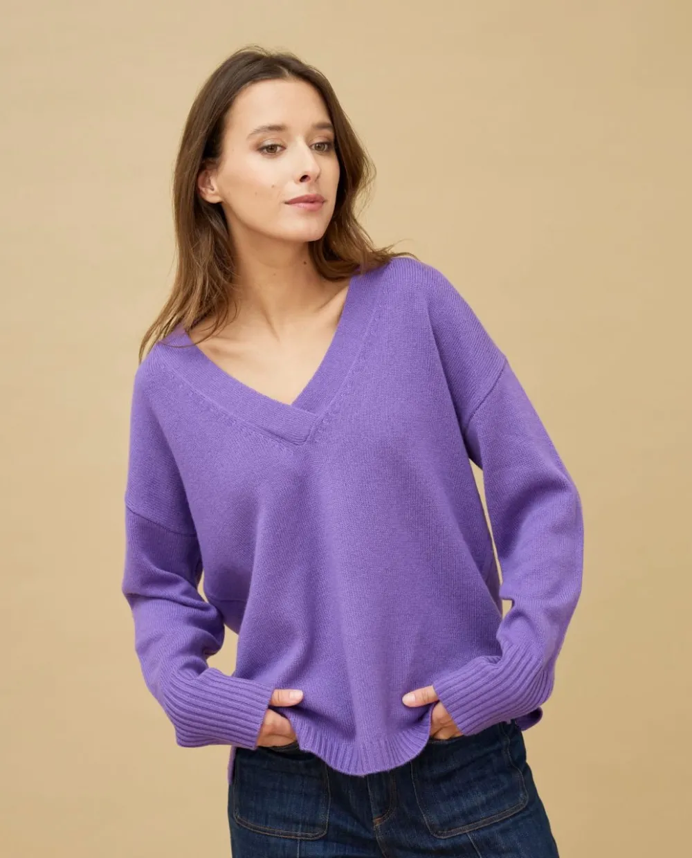 Acanthe Pull loose V croisé 100% cachemire Violet Hot