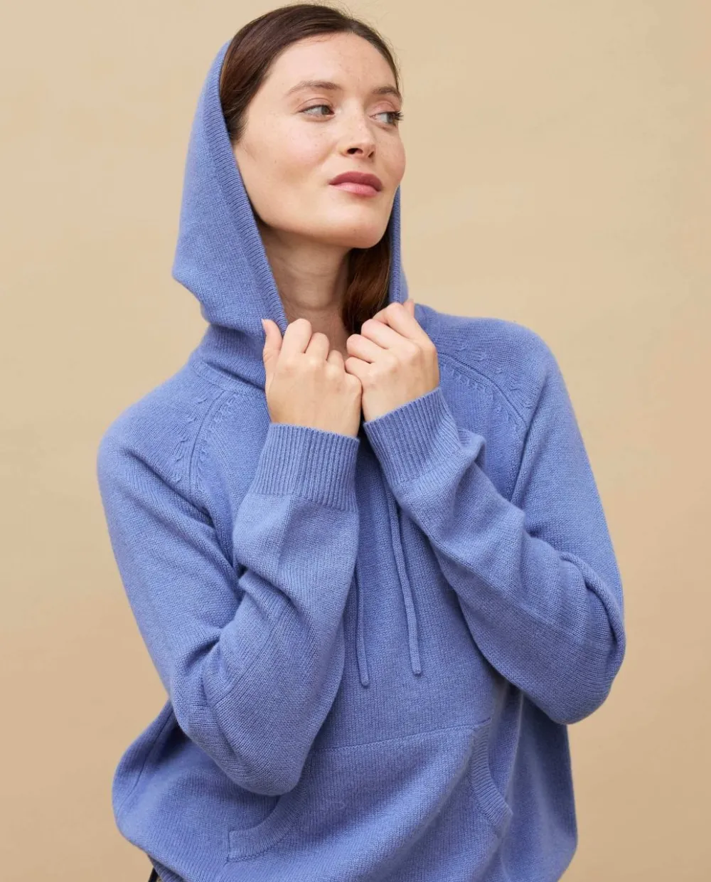 Acanthe Sweat capuche bleu lavande100% cachemire bleulavande Outlet